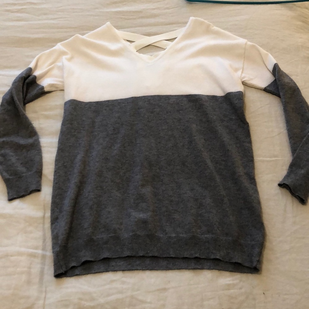 Grey and white long sleeve tunic